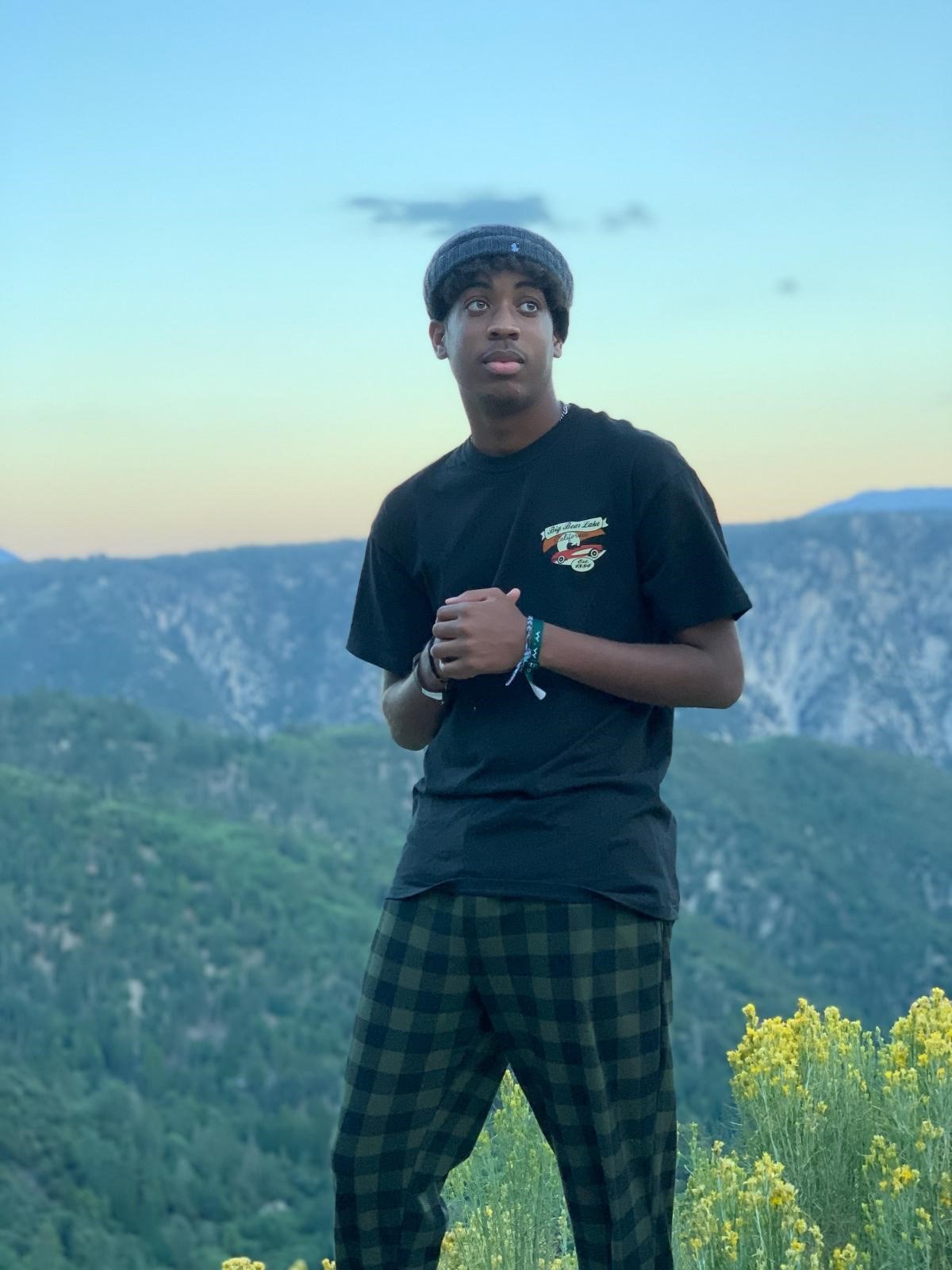 Obituary of Aquarea "Q" Desean White