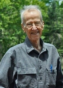 Obituary of Victor "Mac" Woodroffe