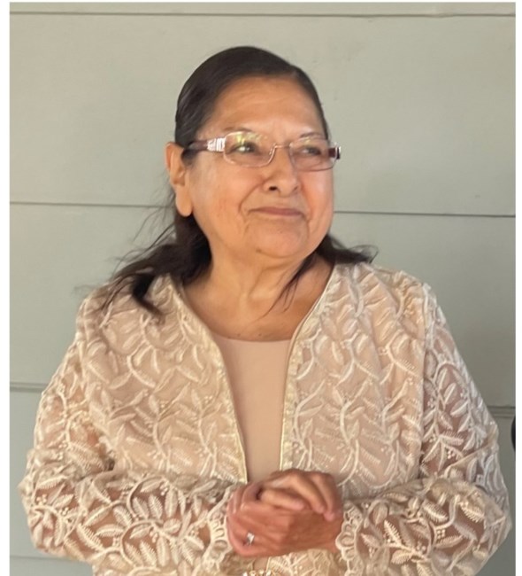 Obituary of Gloria Ortiz Molina