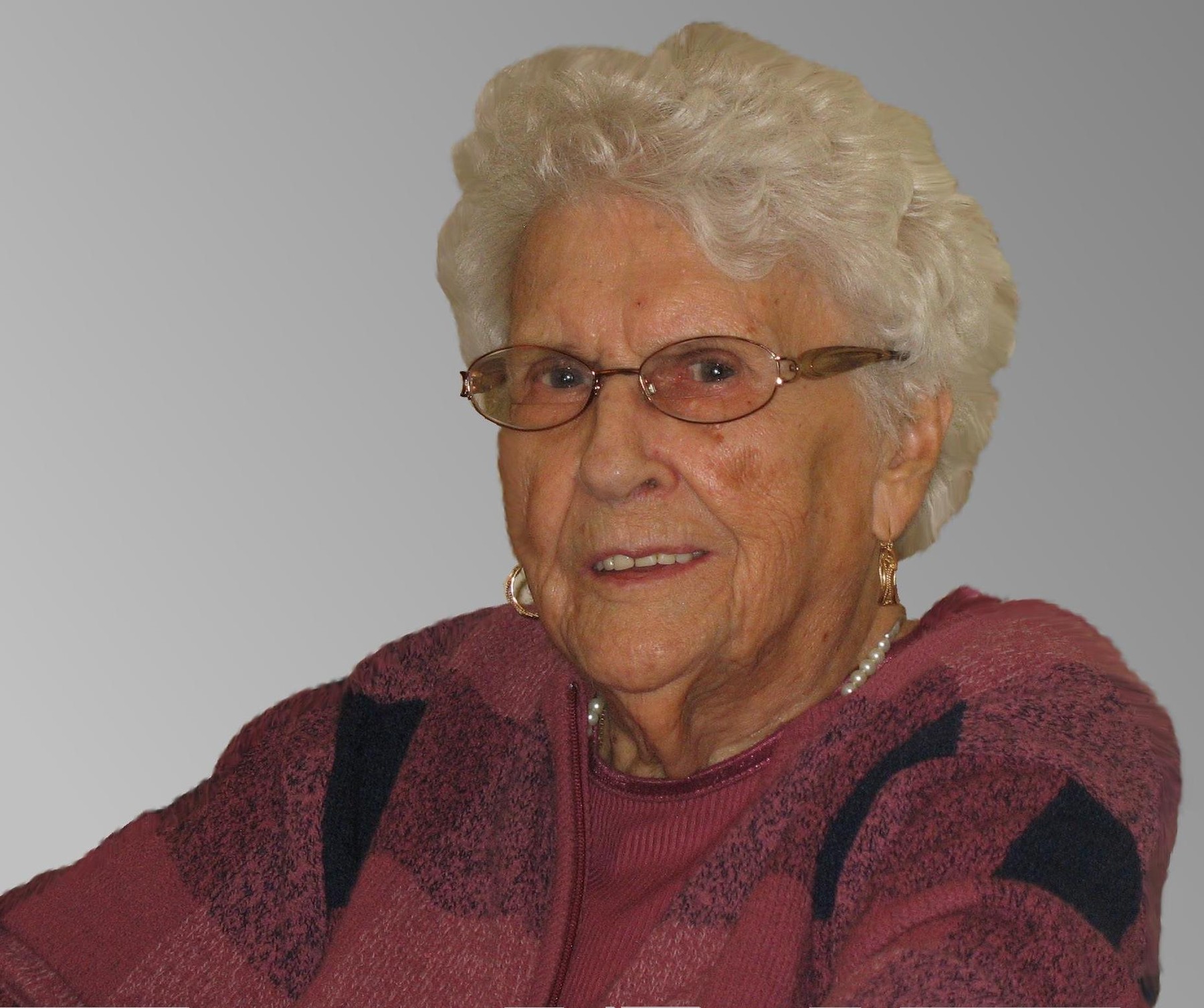 Mme Marguerite Paquet Tanguay Obituary Québec, QC