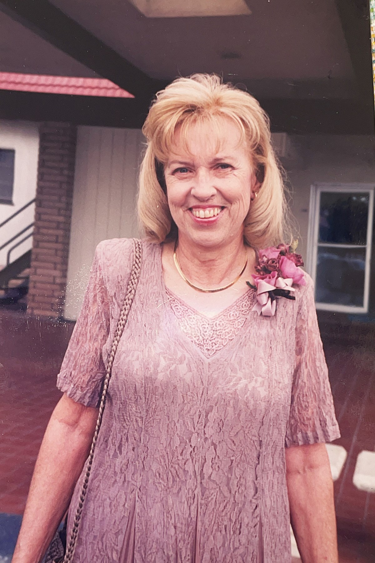 Obituary of Delight Holmes