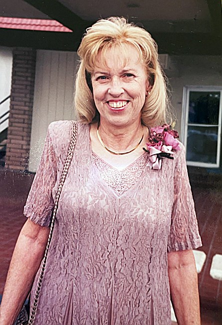 Obituary of Delight Holmes