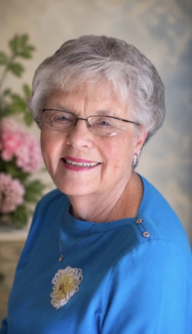 Obituary of Maureen H. Davis