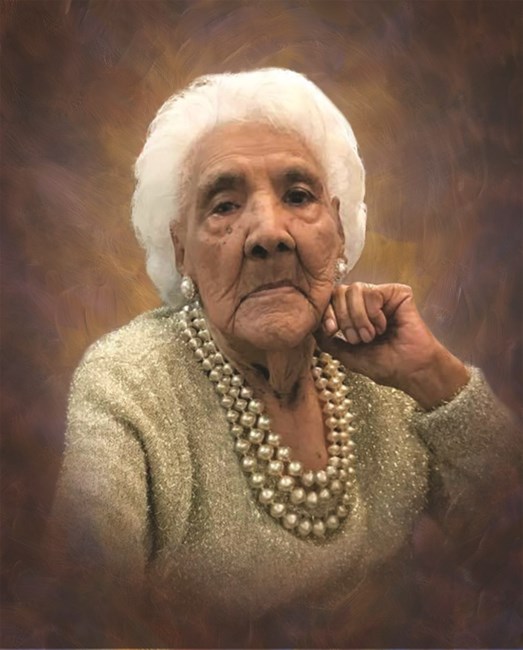 Obituary of Carmen M. Salinas