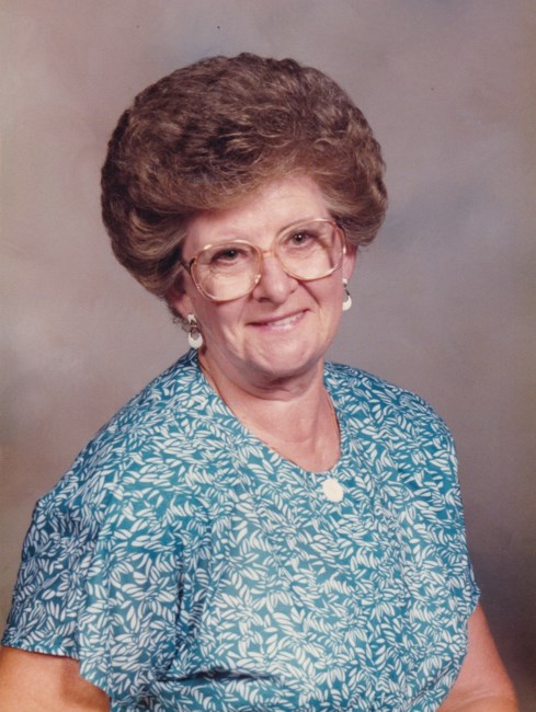 Obituary of Lucella Clara-Margaret (Lubben) DeYoung
