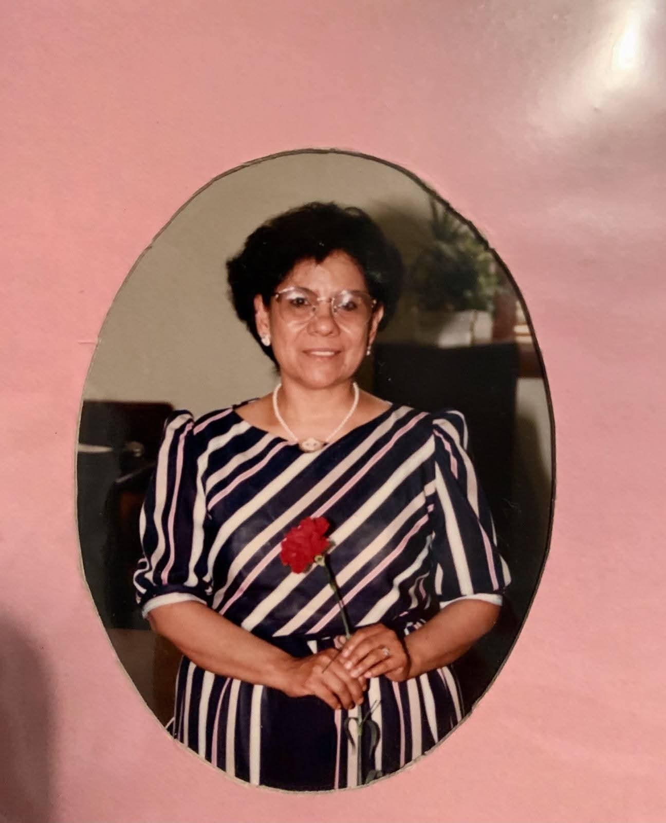 Obituary of Esther Costello