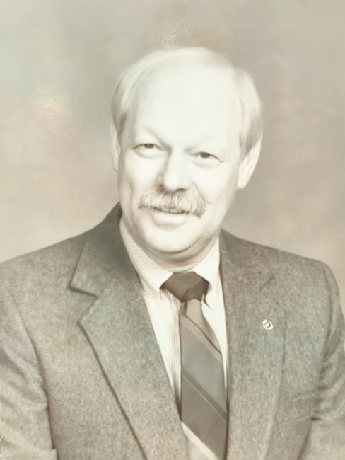 Obituary of Richard James Richards (Dick)