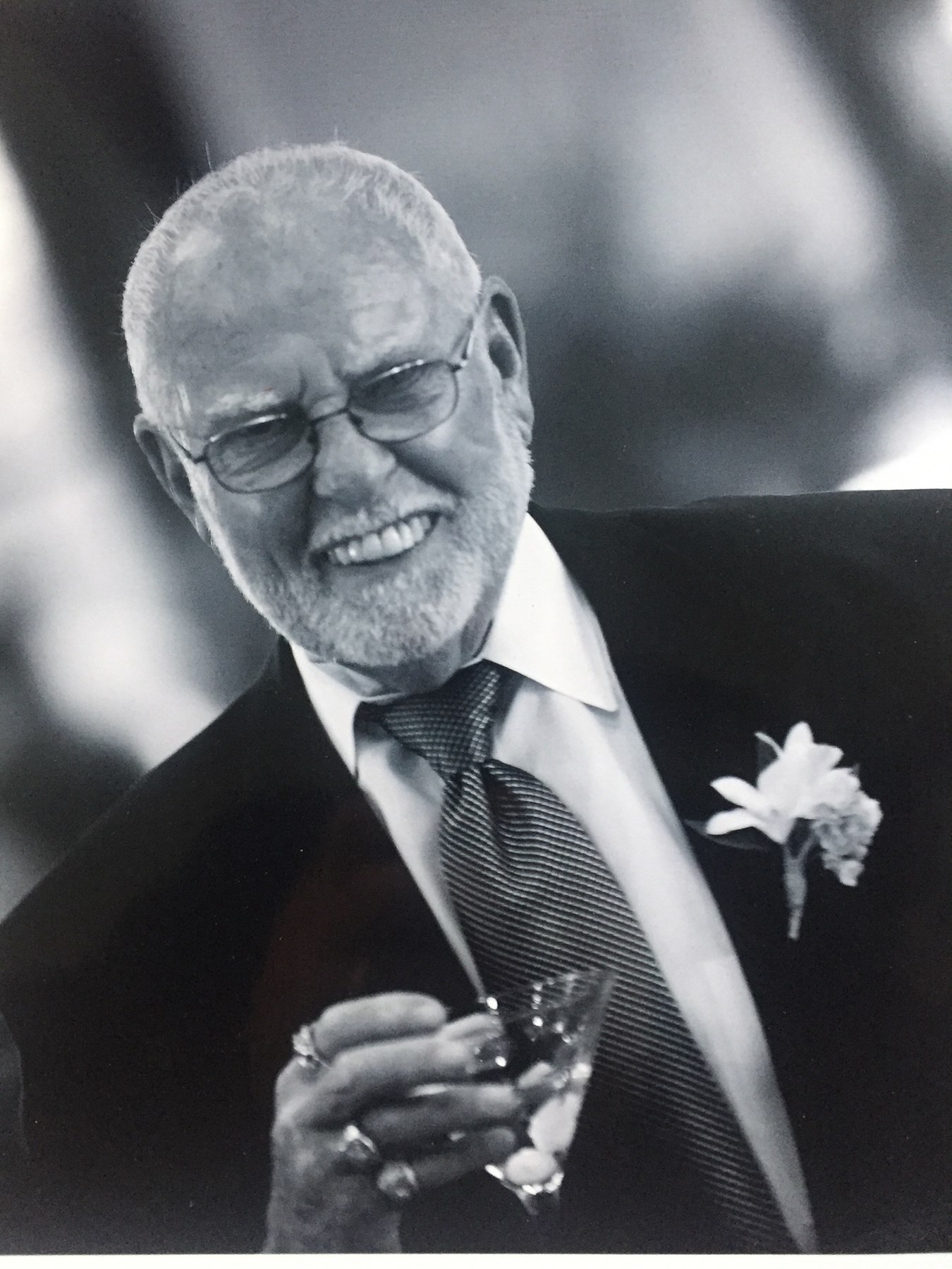 Obituary of Kenneth E Whittemore