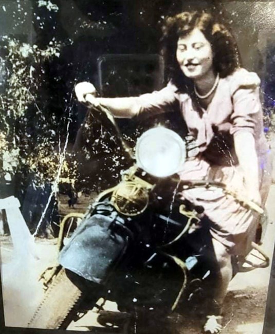 Obituary of Paula Castro de Estrada