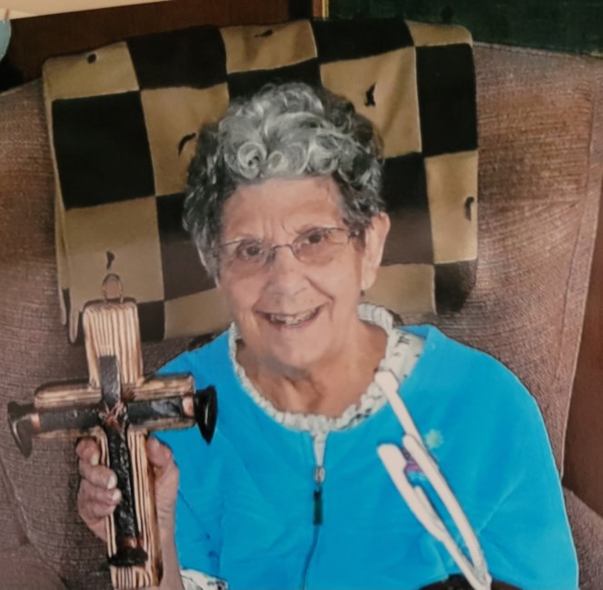 Beverly J. "Bev" Daniels Obituary Grove City, OH