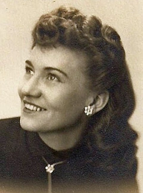 Obituary of Mrs. Fern J. Earles