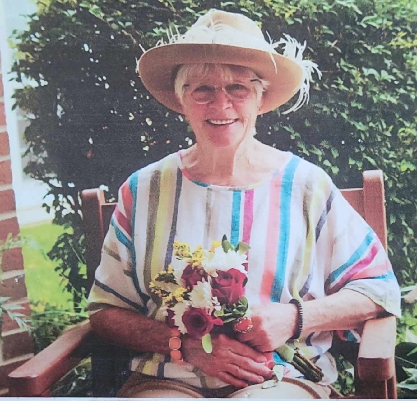 Obituary of Mary "Jeannie" Stoughton