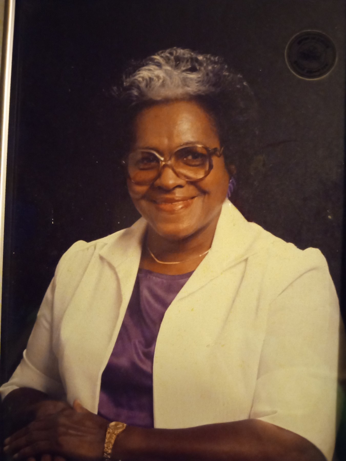 Obituary of Mae Birdia Brown