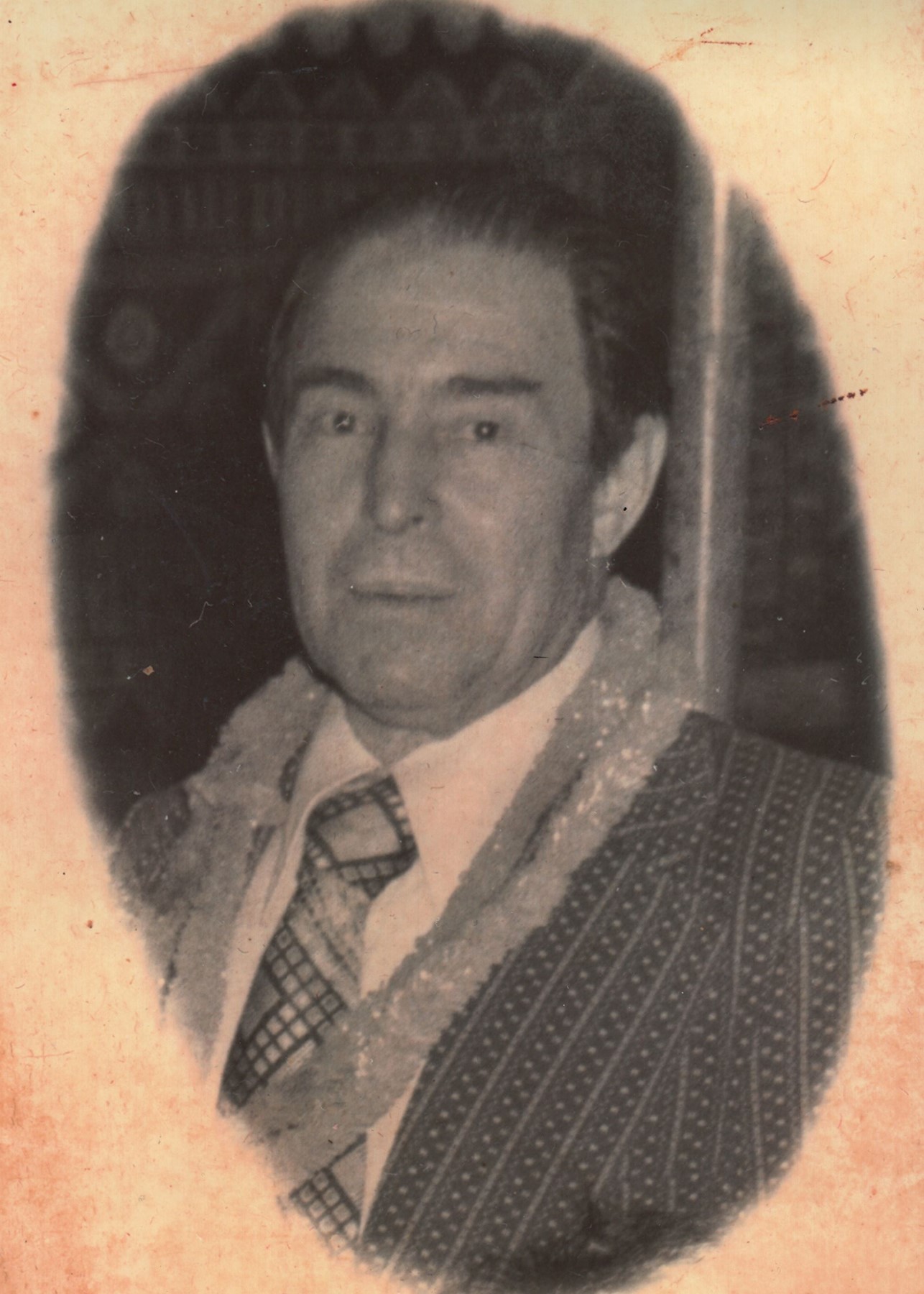 Obituary of Enrique Gomez