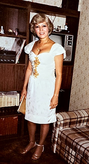 Obituary of Gloria Muniz