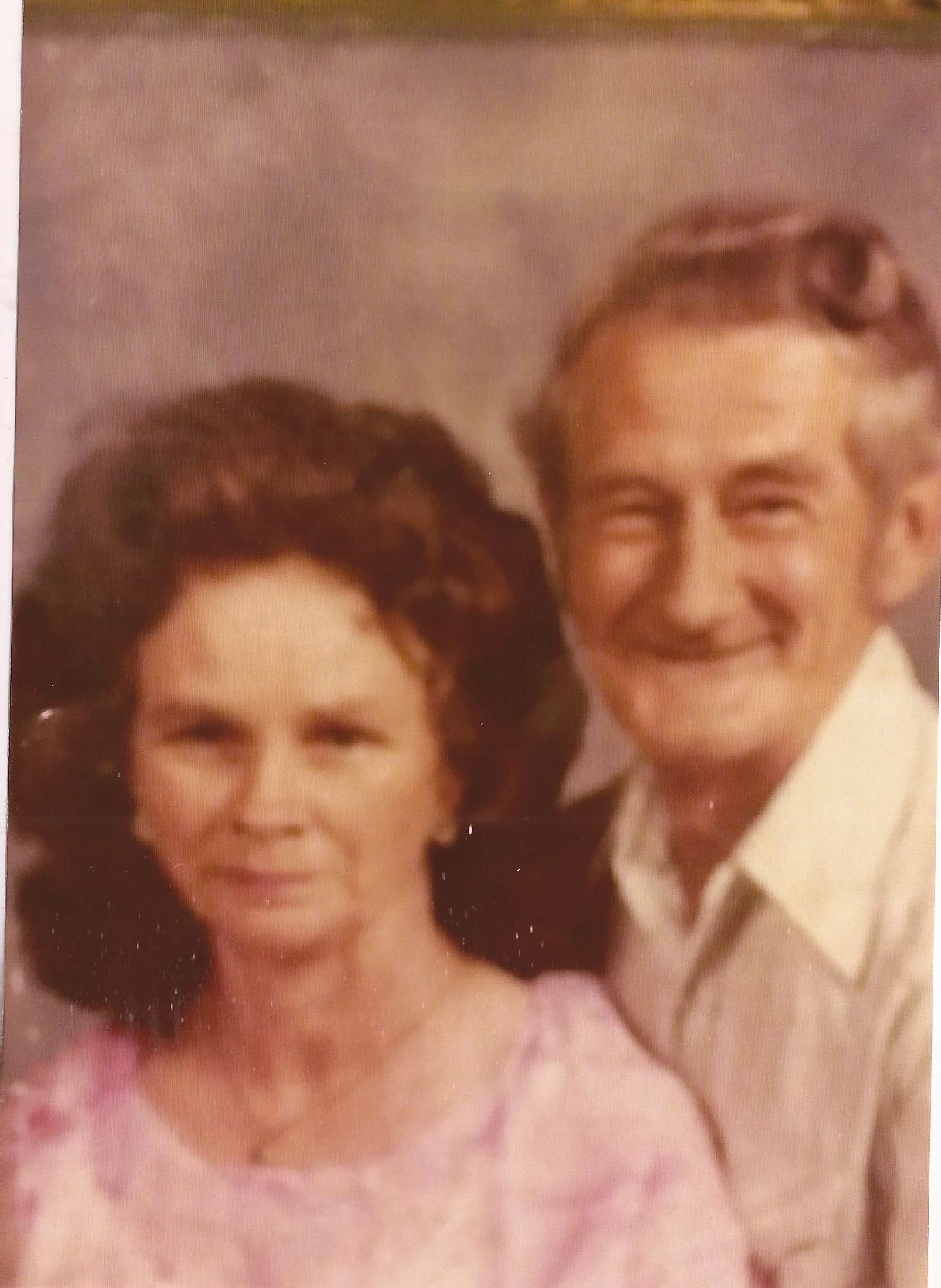 Obituary of June Dale Vise Howell