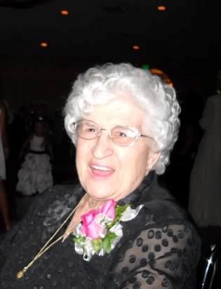 Obituary of Anna May Robinson