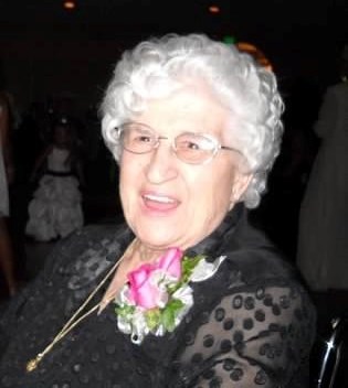 Obituary of Anna May Robinson