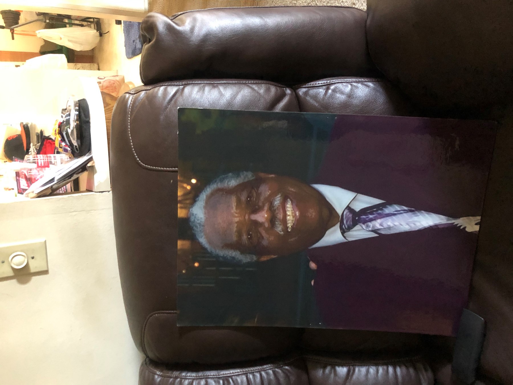 Obituary of Lawrence Julius Ewing