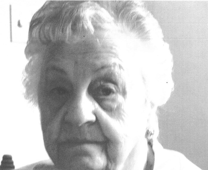 Obituary of Alta "Tommie" "Nana" Zlak