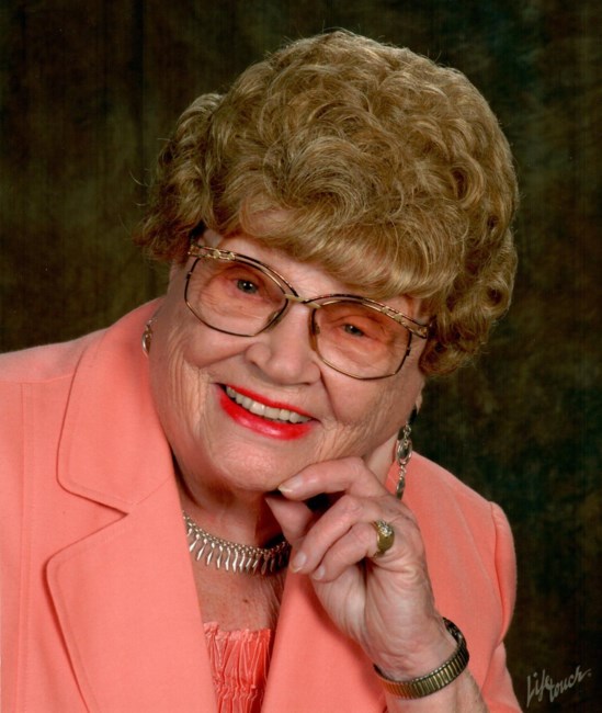 Obituary of Dorothy Field