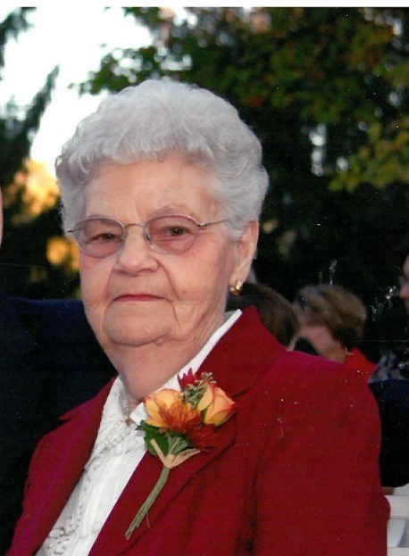 Obituary of Helen F Henson