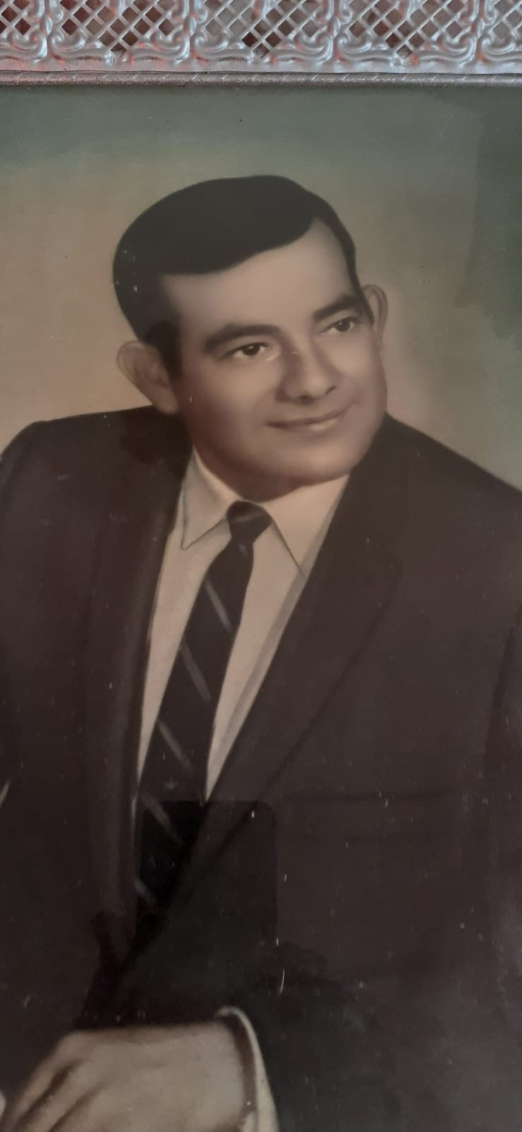 Obituary of José Enrique Hernández Santiago
