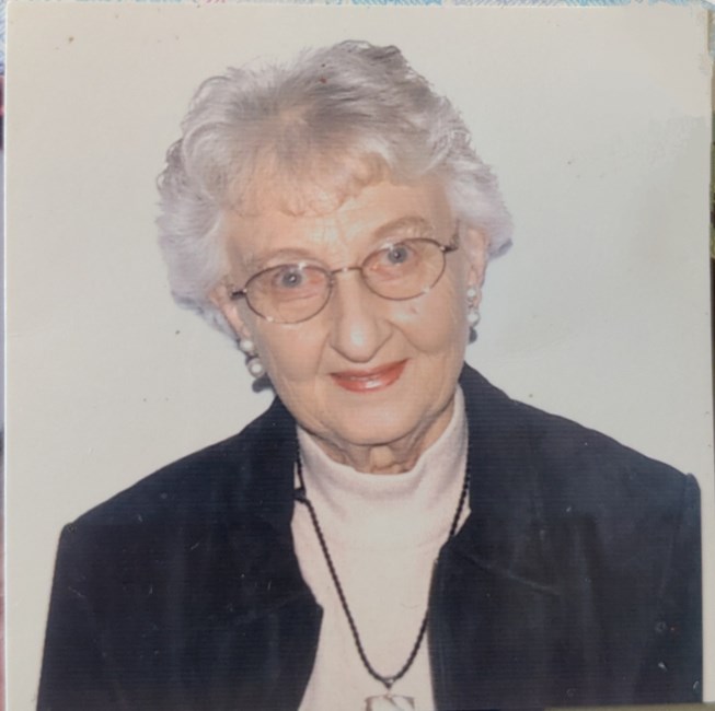 Obituary of Eloise Hellen Crandall