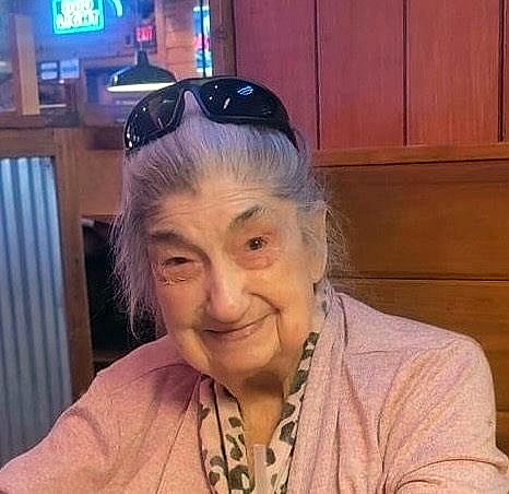 Obituary of Gene Hill