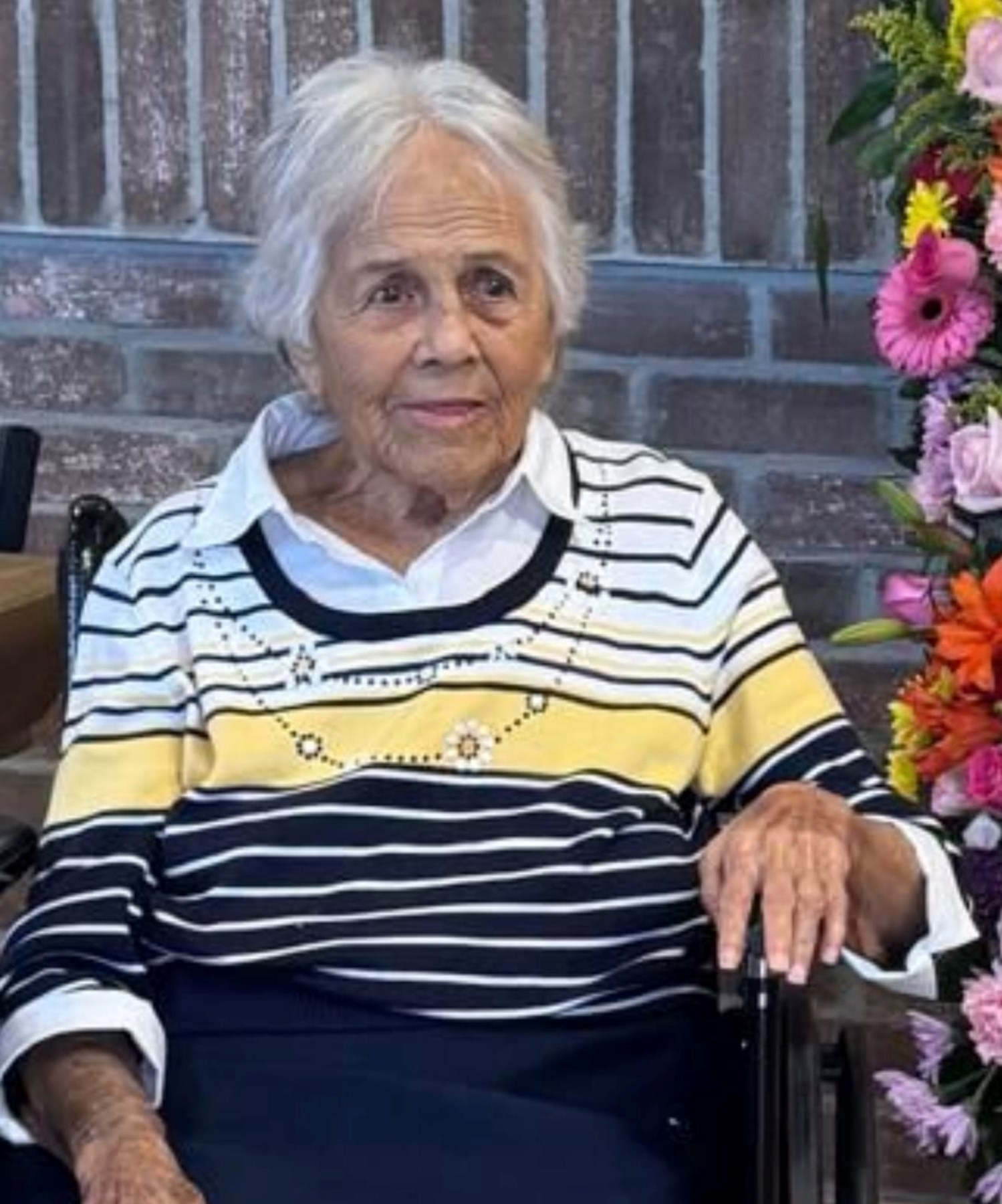 Obituary of Virginia M. Salinas