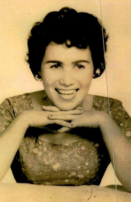 Obituary of Miguelina Fernandez