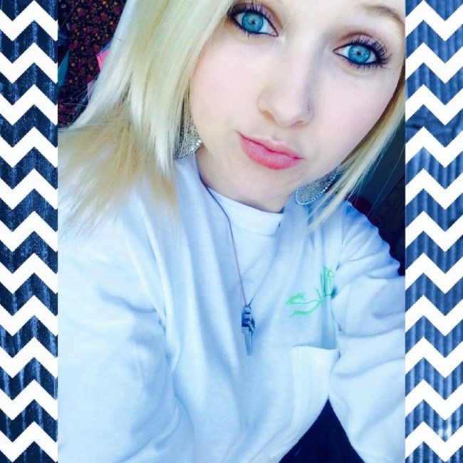 Obituary of Ashley Nichole Farrell