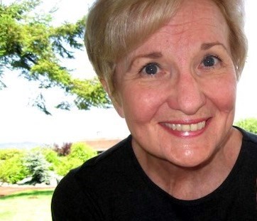 Obituary of Frieda Bennett Brooks