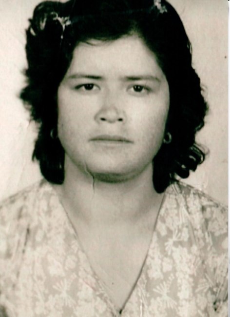 Obituary of Juana Santoyo De  Medina