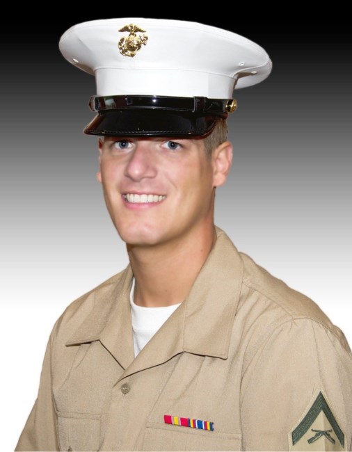 Obituario de LCpl Michael David DiRoma
