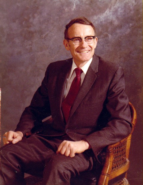 Obituary of Vaughn G. Bills