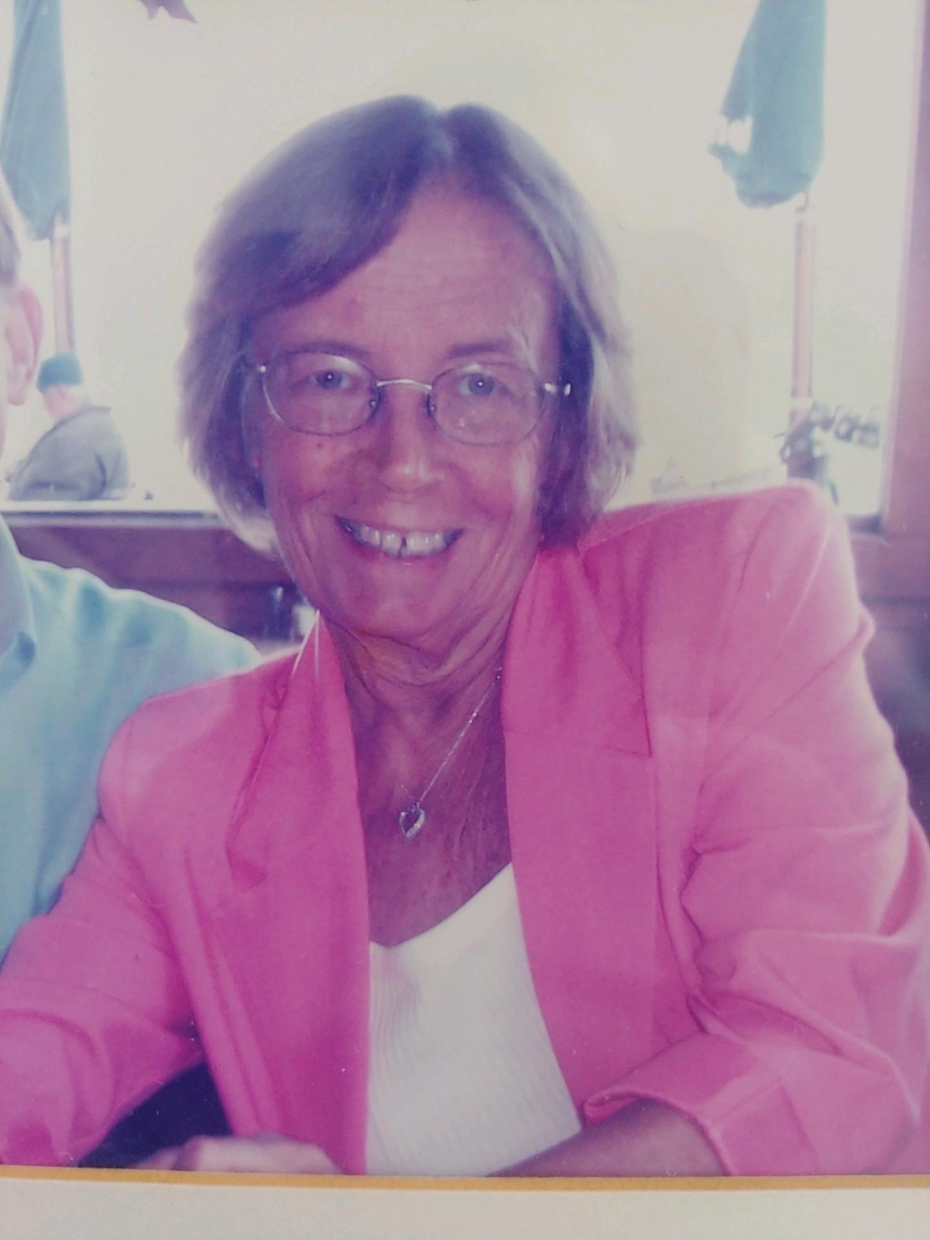 Obituary of Susan Helen Thompson