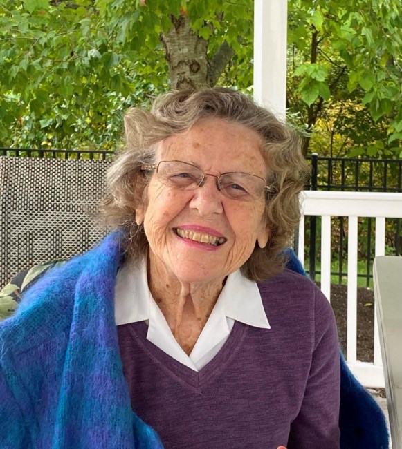 Obituario de Eileen L. Paulick