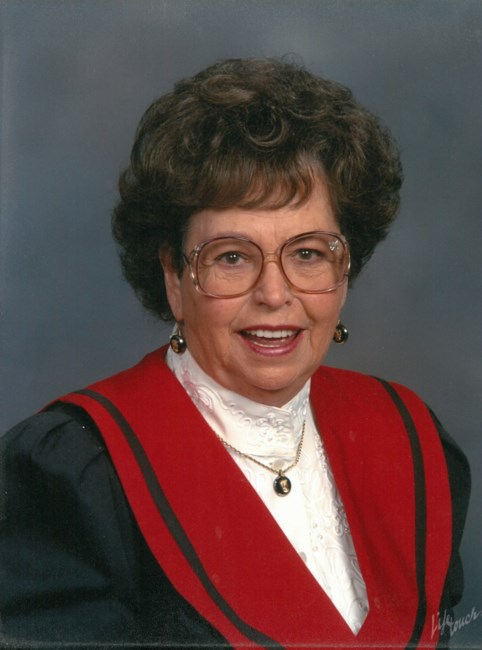 Obituary of Ruth Conn Tucker