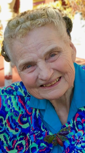Obituary of Elinor "Elly" Louise Pace