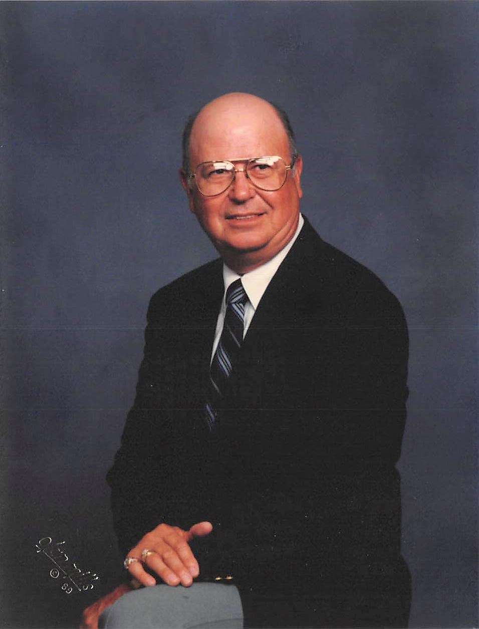 Obituary of Homer Wells Jr.