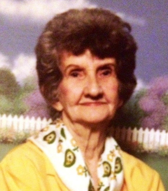 Obituary of Estela Nadal Leal