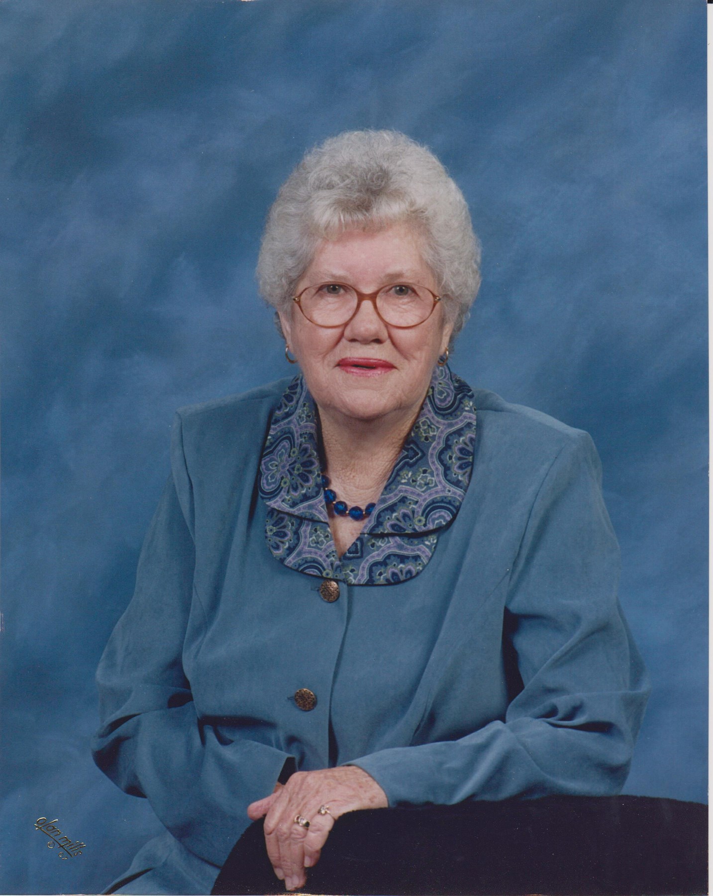 Obituary of Hazel M Holman