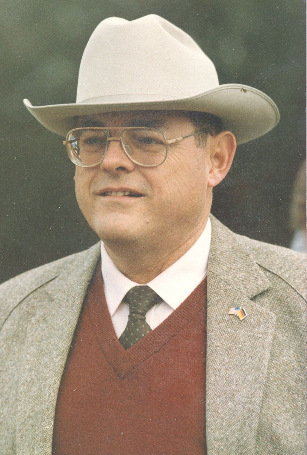 Obituary of Retired Major Merle Ludlum Bennett Jr. "Mike"