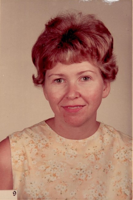 Obituario de Mrs. Phyllis Montana