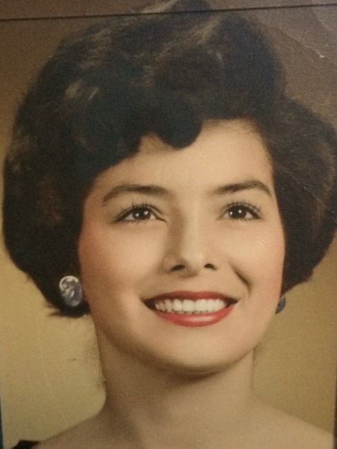 Obituary of Evangelina Reyes Gamboa