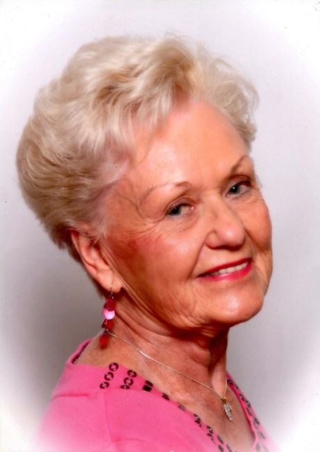 Avis de décès de Charlotte Lorraine Campbell