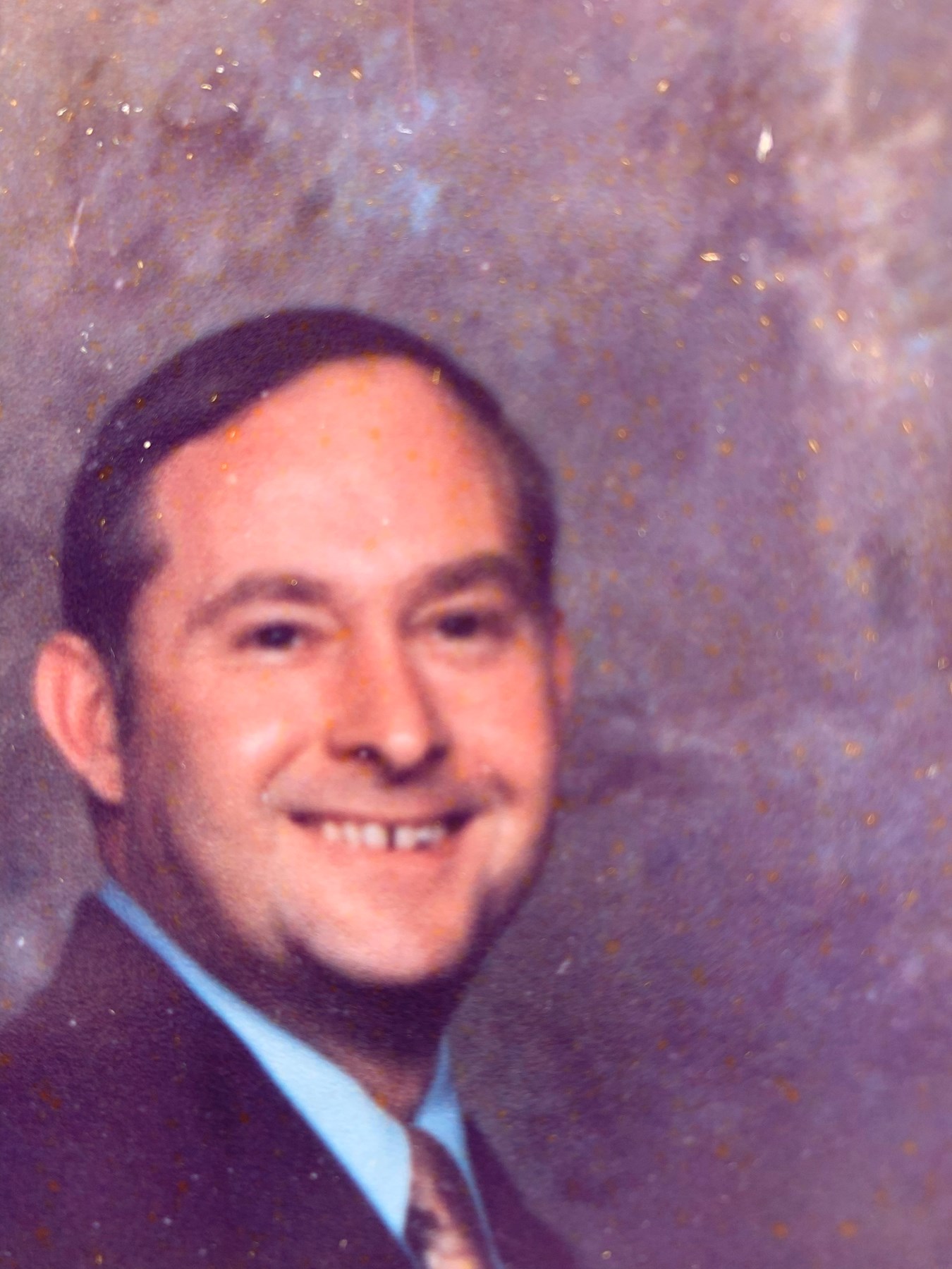 Avis de décès de Charles "Charlie" Hodge