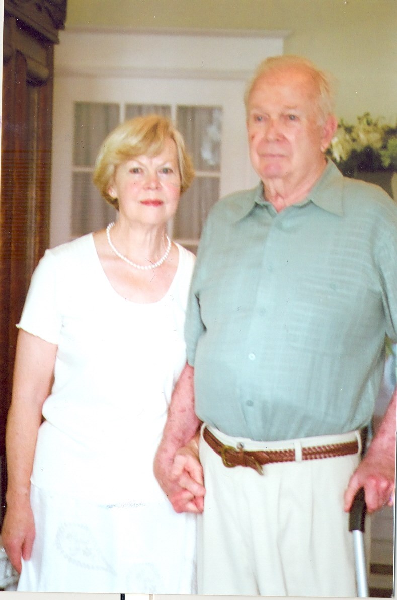 Obituary of Beverly Navaree Cross Roach