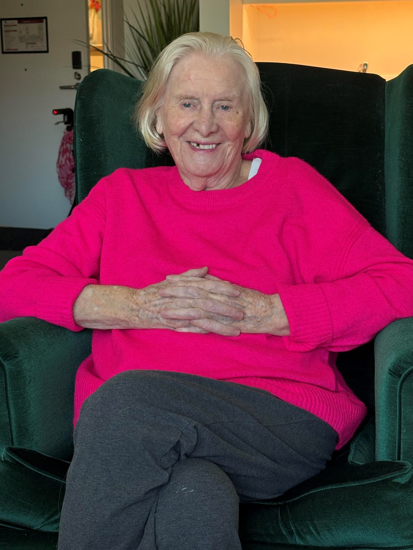 Obituario de Zoë Mahood McOstrich